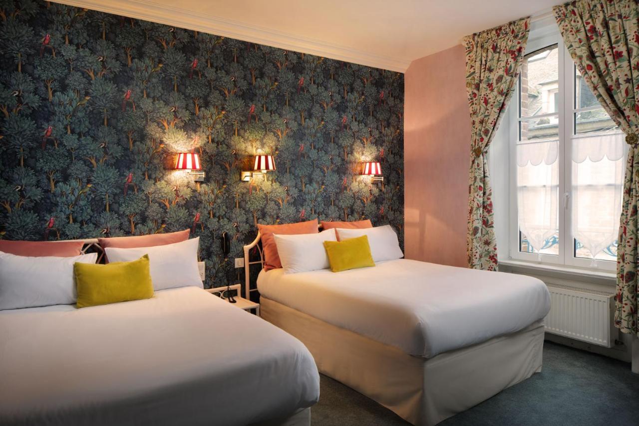 Logis Hotel Les Fuchsias Сен-Ва-ла-Уг Екстер'єр фото