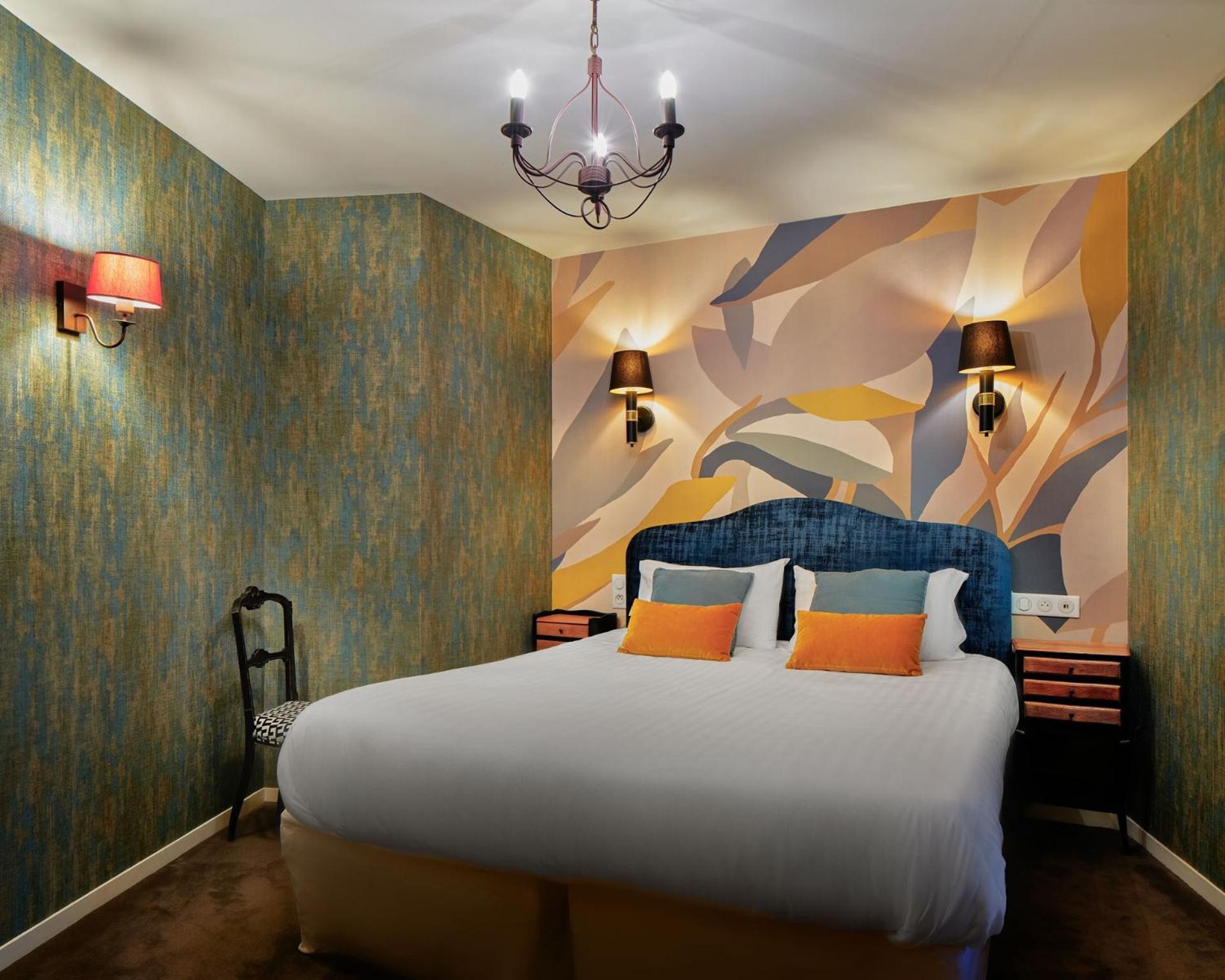 Logis Hotel Les Fuchsias Сен-Ва-ла-Уг Екстер'єр фото